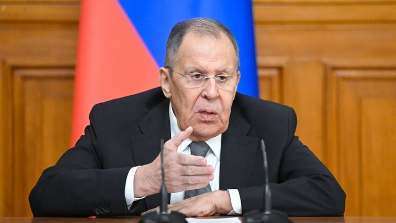 لافروف: لا مستقبل لحلف “الناتو” والاتحاد الأوروبي وهما في طور الزوال