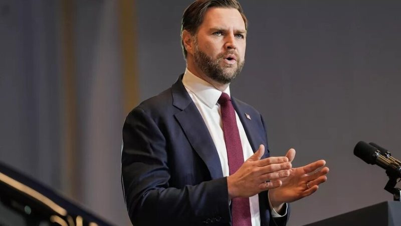 الولايات المتحدة وأرمينيا توقعان اتفاقية للتعاون في الطاقة النووية السلمية وتعلنان صفقة طائرات مسيرة