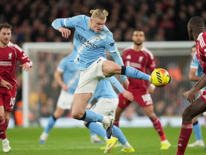 هالاند يكسر صيامه.. ترتيب أفضل هدافي الدوري الإنجليزي