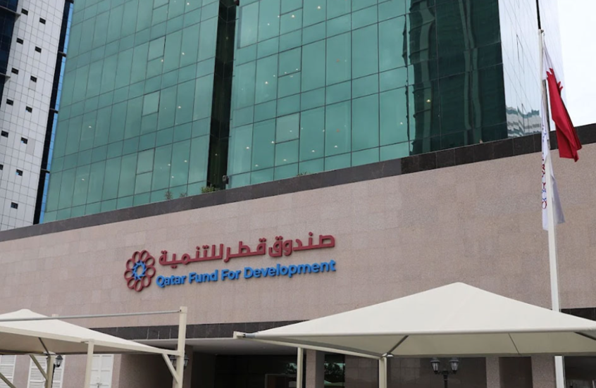 “صندوق قطر للتنمية” والهلال الأحمر القطري يطلقان المرحلة الأولى من الجسر البري إلى السودان (صور)