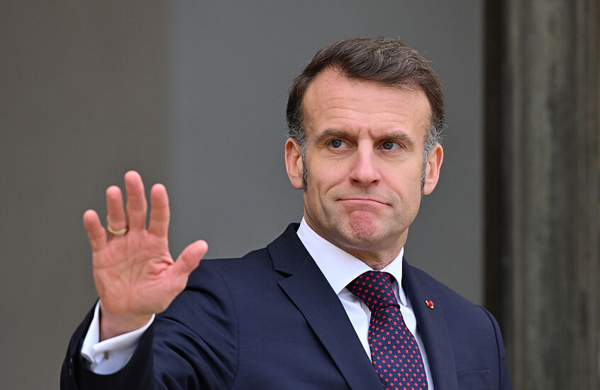 ماكرون يحذر من وهم الأمان الأوروبي ويدعو لثورة اقتصادية