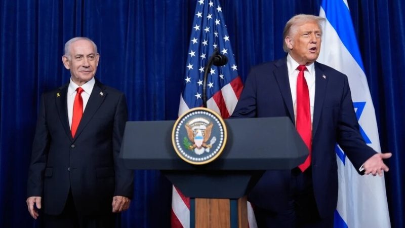 الصحفي الإسرائيلي عميحاي: تم إنزال صحفي يعمل لصالح قناة RT من طائرة نتنياهو قبل التوجه إلى واشنطن