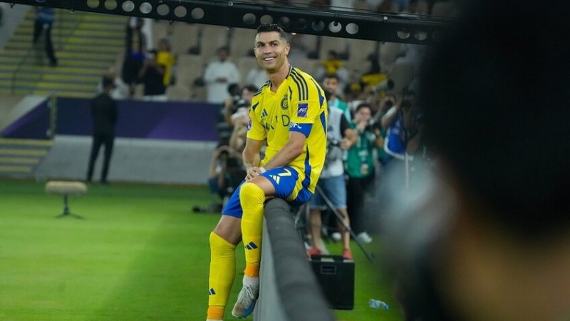 “رونالدو يفرض شروطه”.. الكششف عما وراء كواليس اجتماع كريستيانو وصندوق الاستثمارات السعودي (فيديو)