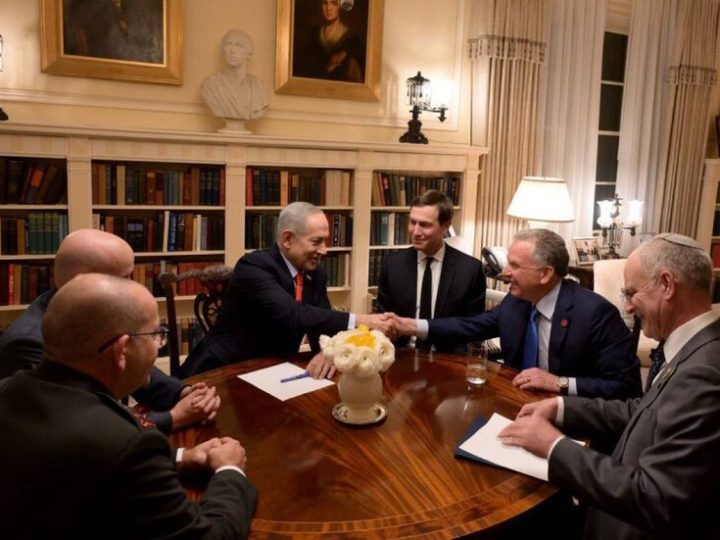 نتنياهو يلتقي ويتكوف وكوشنر عشية لقائه بترامب لبحث مفاوضات إيران