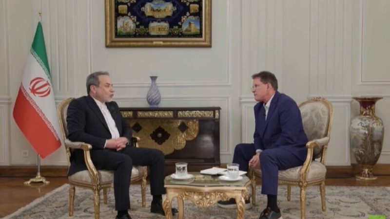 “الأرقام ليست مهمة”.. عراقجي يؤكد لـRT إعداد خطة تضمن حق إيران في “النووي” دون امتلاك قنبلة