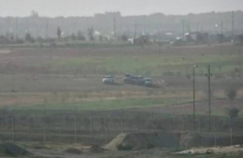 تجمع شاحنات “بيك آب” عند الحدود المصرية يثير الرعب في مستوطنة “شلوميت” والجيش الإسرائيلي يتدخل