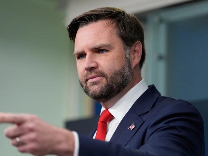 نائب الرئيس الأمريكي: إذا أراد الشعب الإيراني إسقاط النظام فهذا شأنه