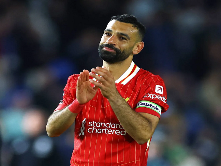 إعلامي مصري يفجر مفاجأة مدوية: محمد صلاح منفتح على الانتقال لهذا النادي السعودي