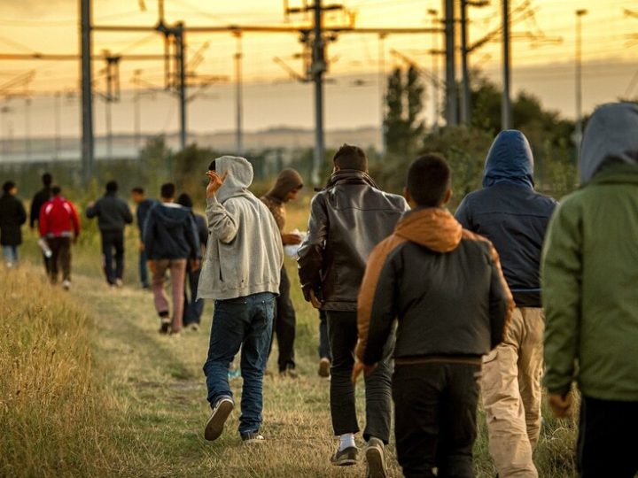 البرلمان الأوروبي يغلق باب اللجوء أمام مواطنين عرب