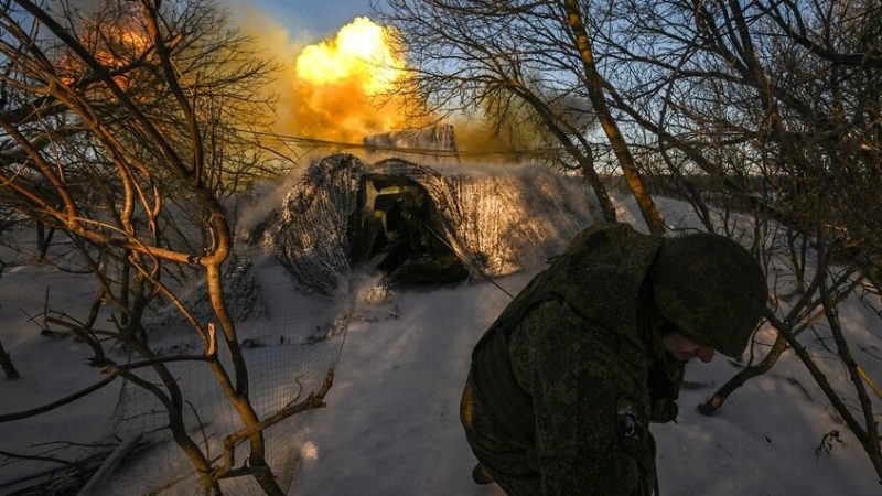 الدفاع الروسية: إسقاط 5 صواريخ مجنحة و6 قنابل موجهة أطلقتها قوات كييف