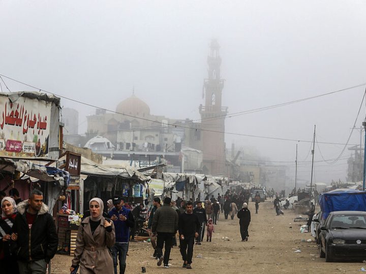 المكتب الإعلامي بغزة يدعو اللجنة الوطنية إلى الحضور عاجلا لتولي مهامها ويؤكد جاهزية تسليم الصلاحيات