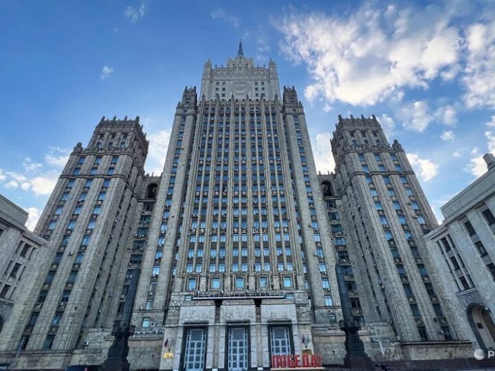 الخارجية الروسية: الغرب يدمر أدوات التعاون السلمي في القطب الشمالي ويحوله إلى ساحة للمواجهة العسكرية