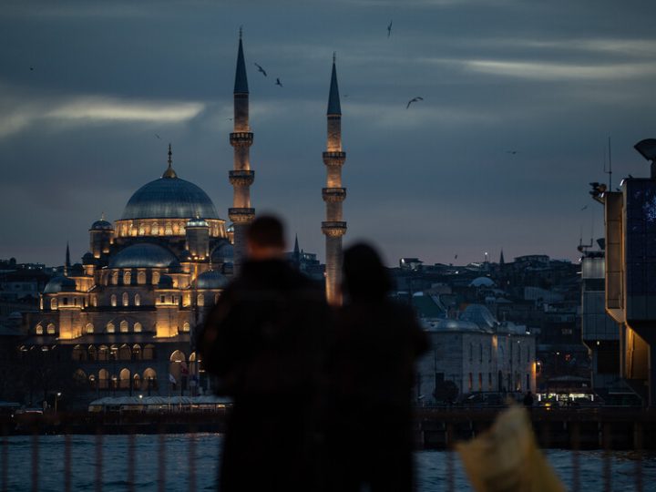 مشتريات الأتراك من العقارات في الخارج تسجل مستوى قياسيا