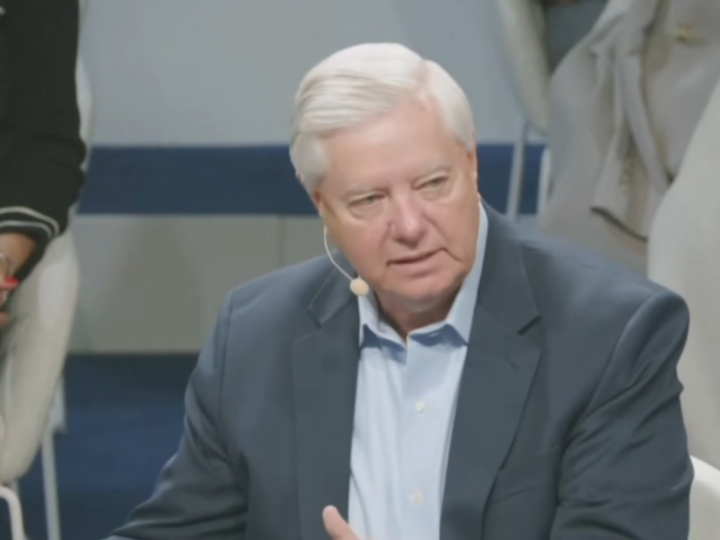 السيناتور أمريكي ليندسي غراهام يشن هجوما حادا على بن سلمان وبن زايد (فيديو)