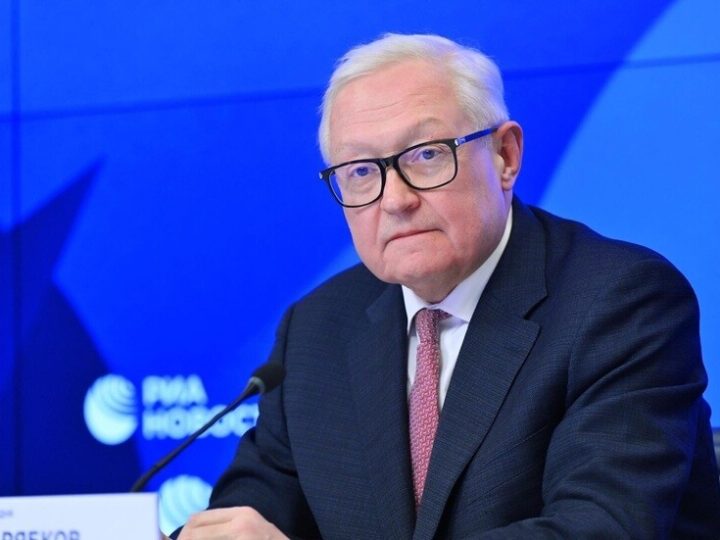 ريابكوف: موسكو وبكين تساعدان على تهيئة البيئة السياسية لمفاوضات إيران وأمريكا