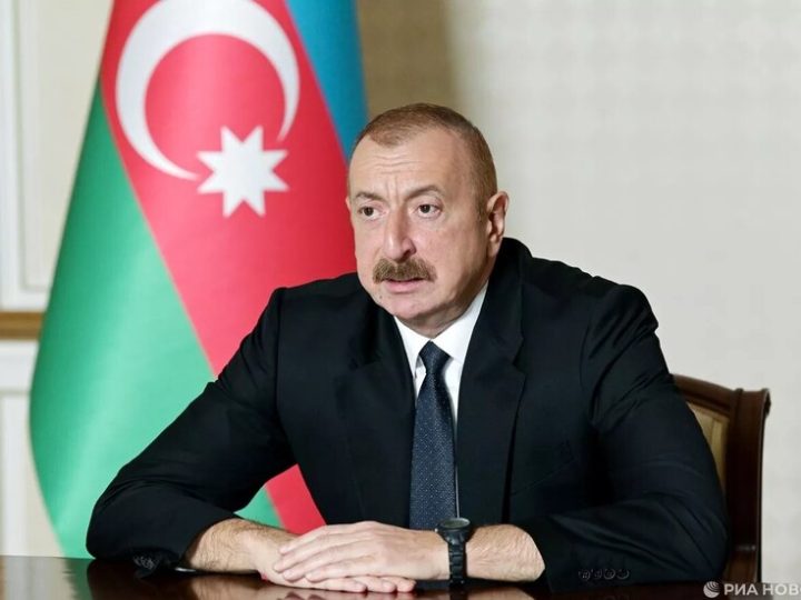 علييف يعلن استعداد أذربيجان لـ “إعادة ضبط” العلاقات مع فرنسا وفتح صفحة جديدة بين باكو وباريس