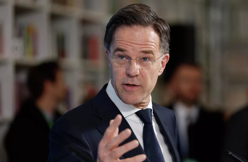 روته يدعو الدول الغربية للالتزام بتزويد أوكرانيا بالأسلحة الضرورية فقط وتجنب “الاستعراض الإعلامي”