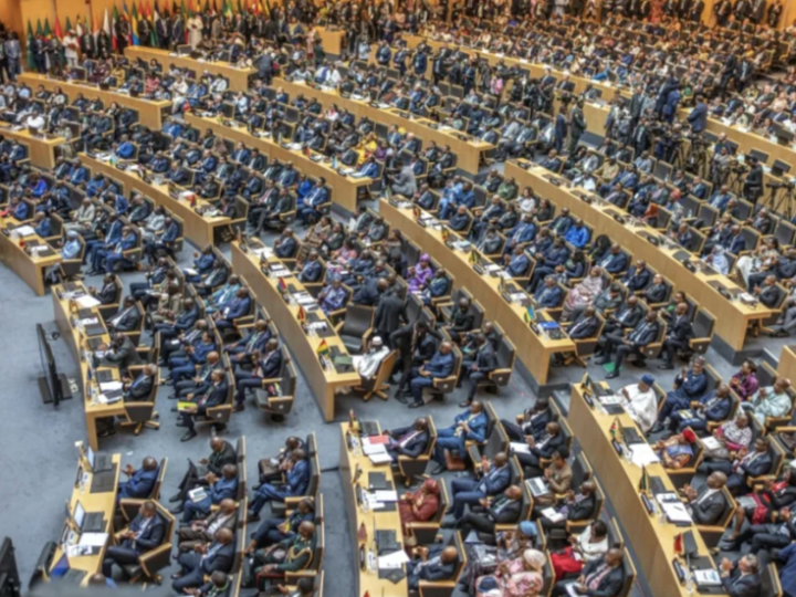 الصين تعلن إلغاء الرسوم الجمركية عن غالبية الدول الإفريقية بدءا من مايو