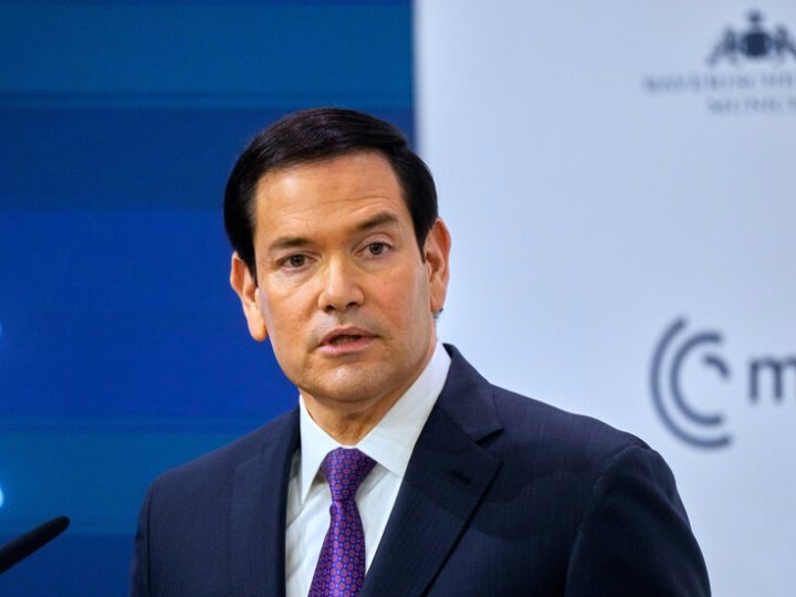 روبيو يؤكد لـ G7 استمرار واشنطن في المشاركة في المفاوضات حول أوكرانيا