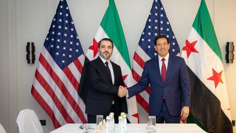 روبيو خلال لقائه الشيباني وعبدي: ندعم قيام سوريا مستقرة تنعم بالسلام مع جيرانها