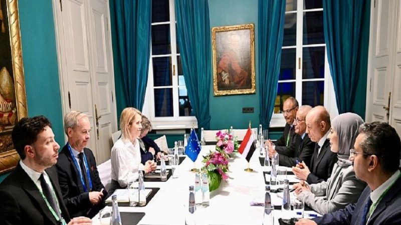 العليمي يشيد بموقف الاتحاد الأوروبي كأحد أكبر مانحي اليمن إنسانيا وتنمويا