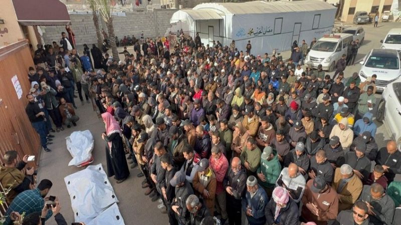 تصاعد الضربات الإسرائيلية في غزة وسط أزمة إنسانية متفاقمة (فيديوهات)