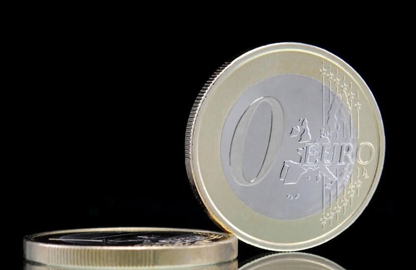 كالاس: أكثر من 40% من الكنديين يرغبون في الانضمام إلى الاتحاد الأوروبي