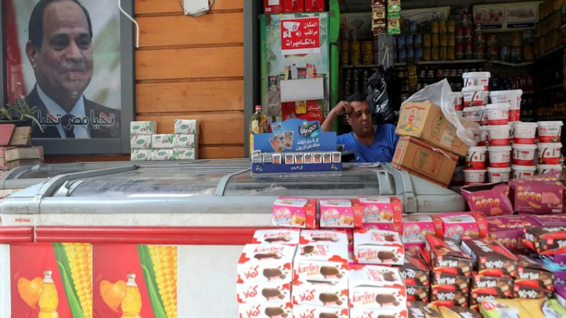 زيادة المرتبات مقابل ارتفاع الأسعار.. رئيس الحكومة المصرية يحسم الجدل