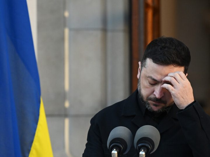 زيلينسكي يحدد أولويات نظام كييف في محادثات جنيف