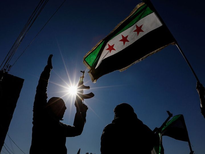 استطلاع يظهر تحولا في مواقف السوريين تجاه واشنطن وتل أبيب وتراجعا لشعبية “حزب الله”