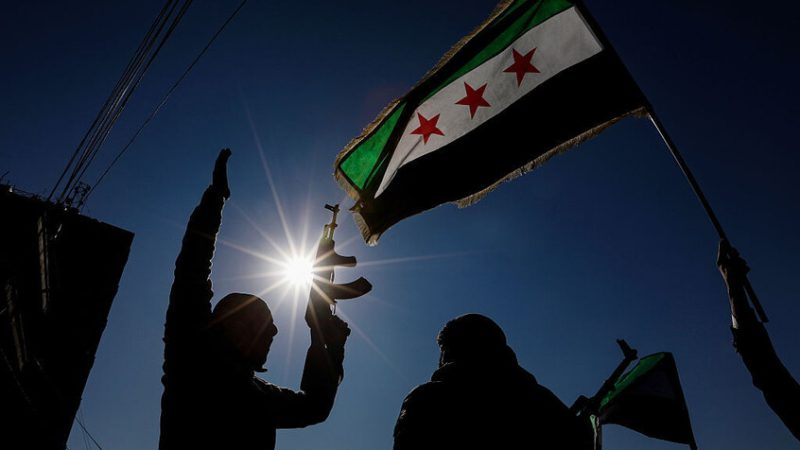 استطلاع يظهر تحولا في مواقف السوريين تجاه واشنطن وتل أبيب وتراجعا لشعبية “حزب الله”