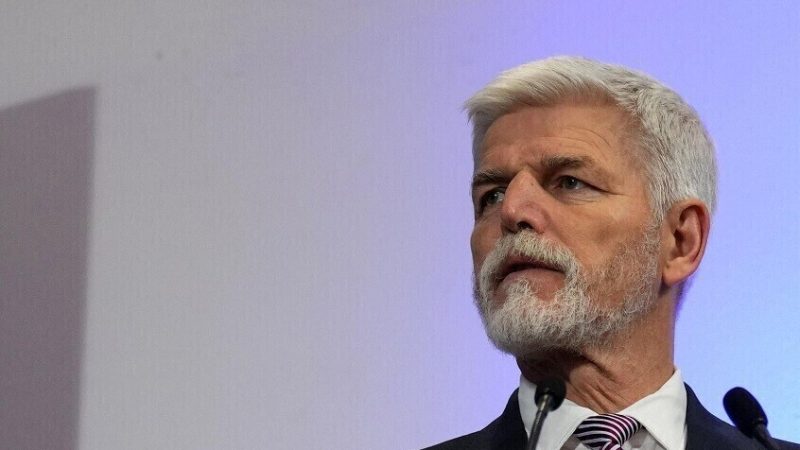 أوكرانيا تتسلم 4.4 مليون قذيفة من التشيك