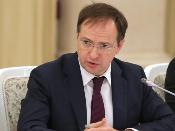 مفاوضات حل الأزمة الأوكرانية.. رحلة الوفد الروسي من موسكو إلى جنيف تستغرق 9 ساعات في الجو