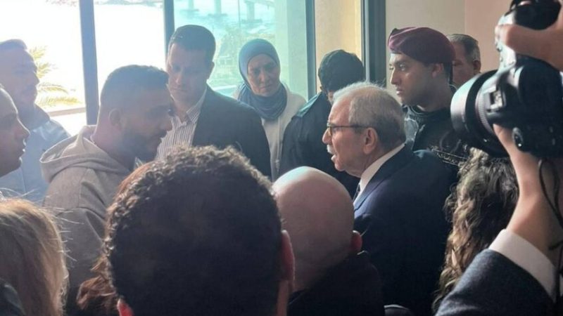 لبنان.. سلام يتفقد طرابلس والأبنية المنهارة