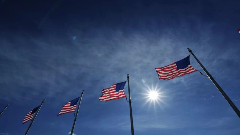 مسؤول أمريكي: واشنطن متفائلة بمفاوضات جنيف حول التسوية في أوكرانيا