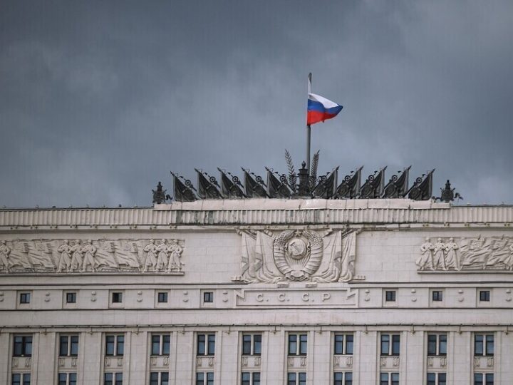 الدفاع الروسية: توقف محطات “ستارلينك” لم يؤثر على إدارة القوات في منطقة العملية العسكرية