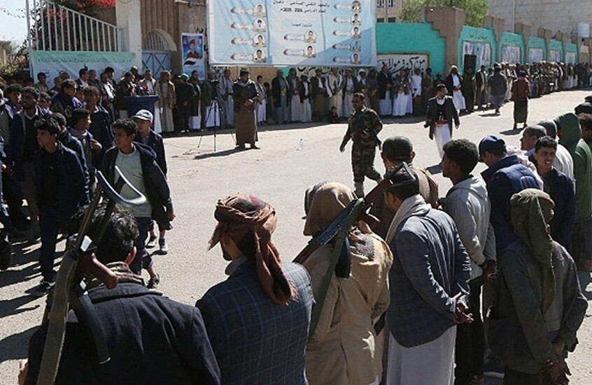 الدفاع اليمنية الحوثية تهنئ بحلول رمضان وتؤكد: قواتنا استوت على عرش الردع الاستراتيجي