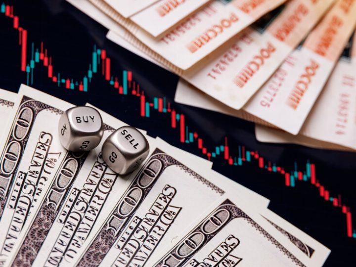 بيسكوف: موسكو مهتمة باستئناف العلاقات التجارية والاقتصادية مع واشنطن