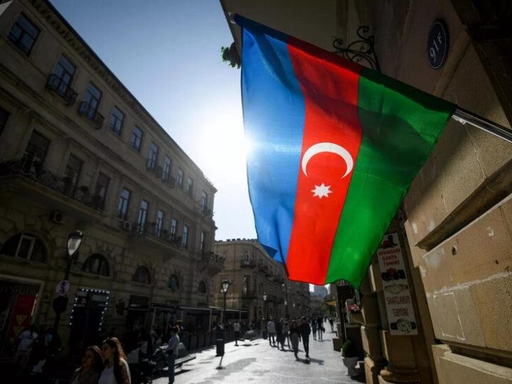 موسكو تواصل العمل للإفراج عن المواطنين الروس الموقوفين في أذربيجان