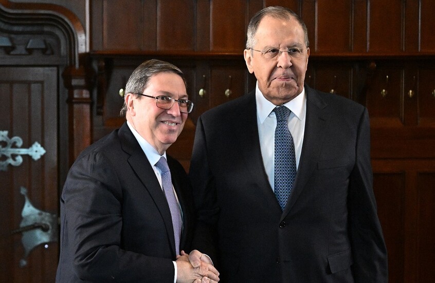 موسكو تحث واشنطن على رفع الحصار عن كوبا وتؤكد دعمها لهافانا في مواجهة التهديدات