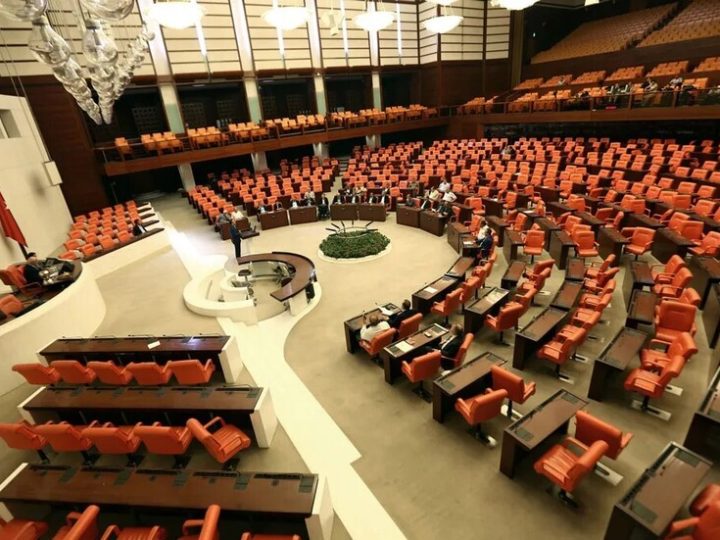 مصدر بـ”حزب العمال الكردستاني”: موافقة تركيا على خارطة طريق للسلام خطوة مهمة