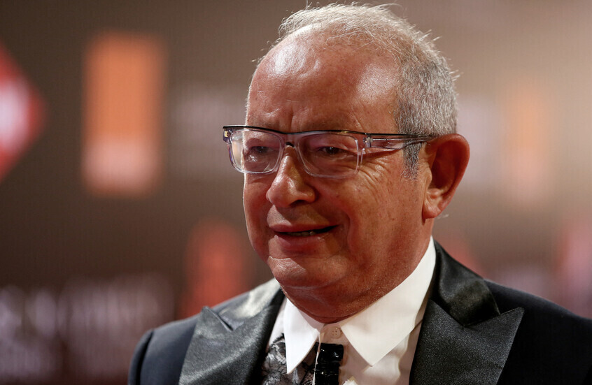 قرار بنصف مليار يورو.. ساويرس يكشف عن خسارة فادحة بلحظة غضب