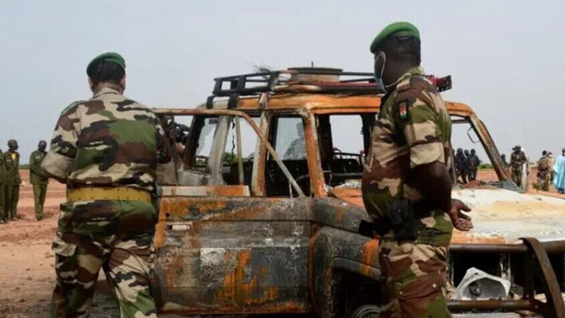 نيجيريا.. جماعة مسلحة تقتل 33 شخصا في هجمات متزامنة