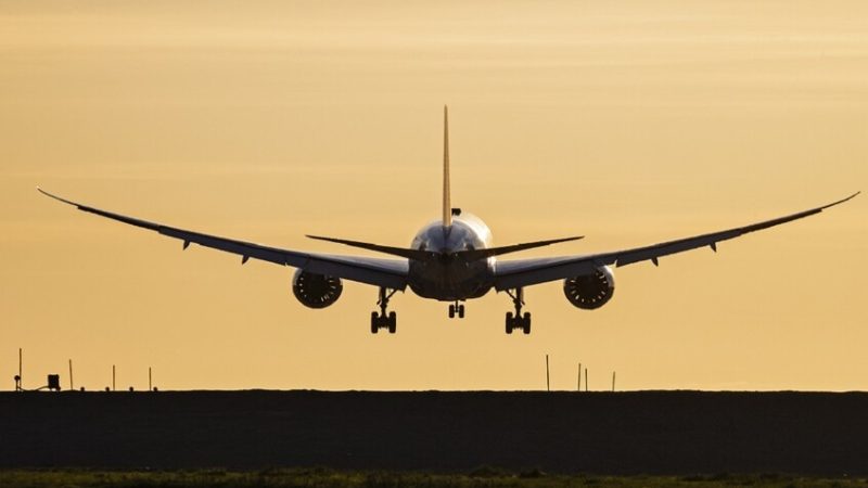 فك لغز “الطائرة الأمريكية التي دخلت أجواء روسيا”