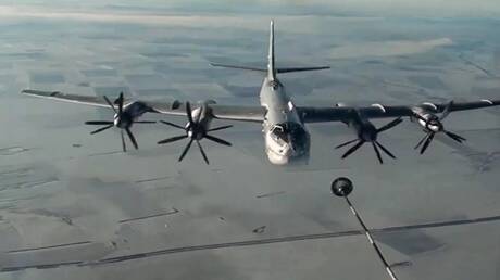 14 ساعة في الجو.. قاذفات “تو-95” الروسية تنفذ رحلة ناجحة فوق المياه المحايدة لبحر بيرنغ