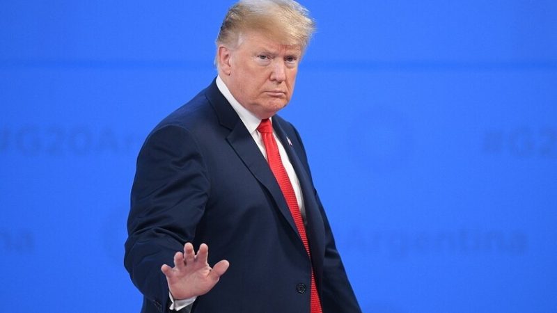 ترامب يتهم المحكمة العليا الأمريكية بالخضوع لنفوذ أجنبي