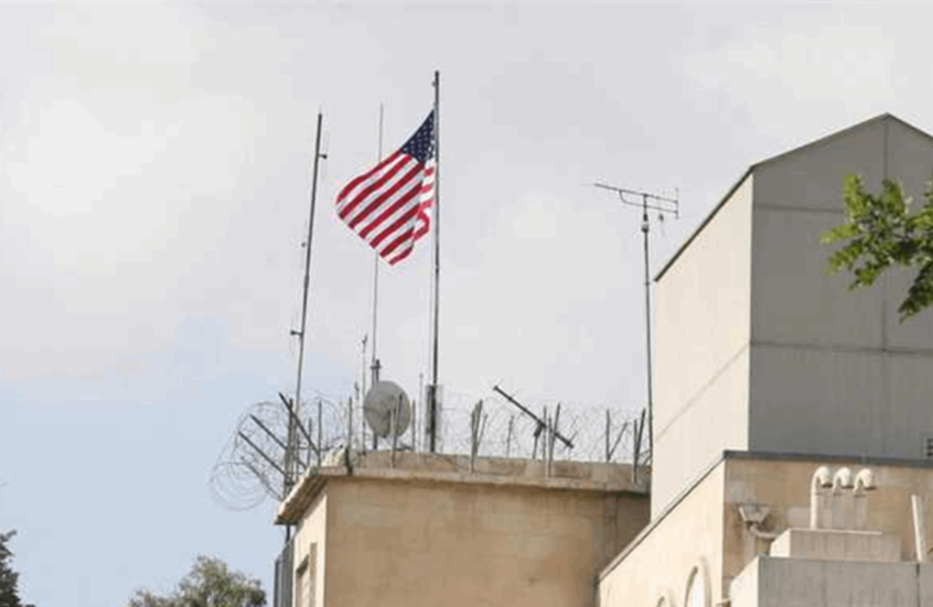 “أسوشيتد برس”: إدارة ترامب أبلغت الكونغرس بعزمها إعادة افتتاح السفارة الأمريكية في دمشق