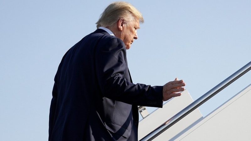 “نيويورك تايمز”: مهاجمة إيران قد تجر أمريكا لحرب طويلة أصعب من اختطاف مادورو