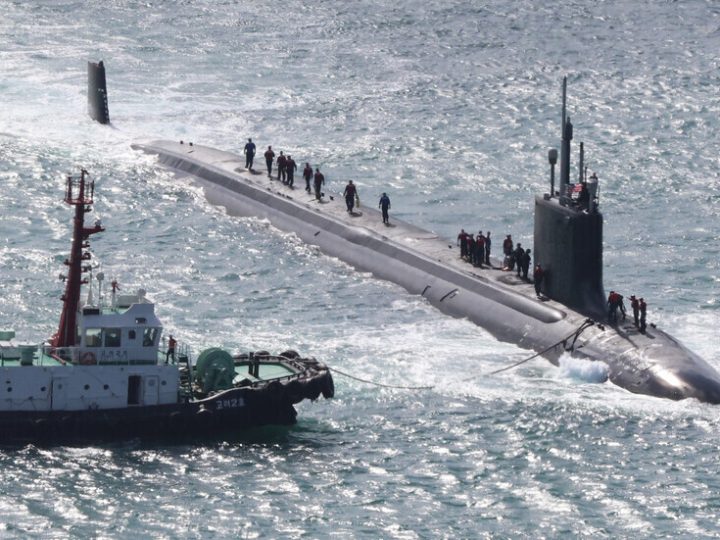 إجلاء أحد أفراد طاقم غواصة أمريكية من مياه غرينلاند للعلاج.. وترامب يعلق