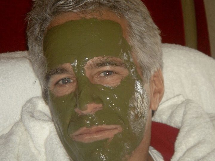 صديقة إبستين البيلاروسية اختارت جهازا لعلاج الوجه لتركيبه في مزرعة “زورو رانش”